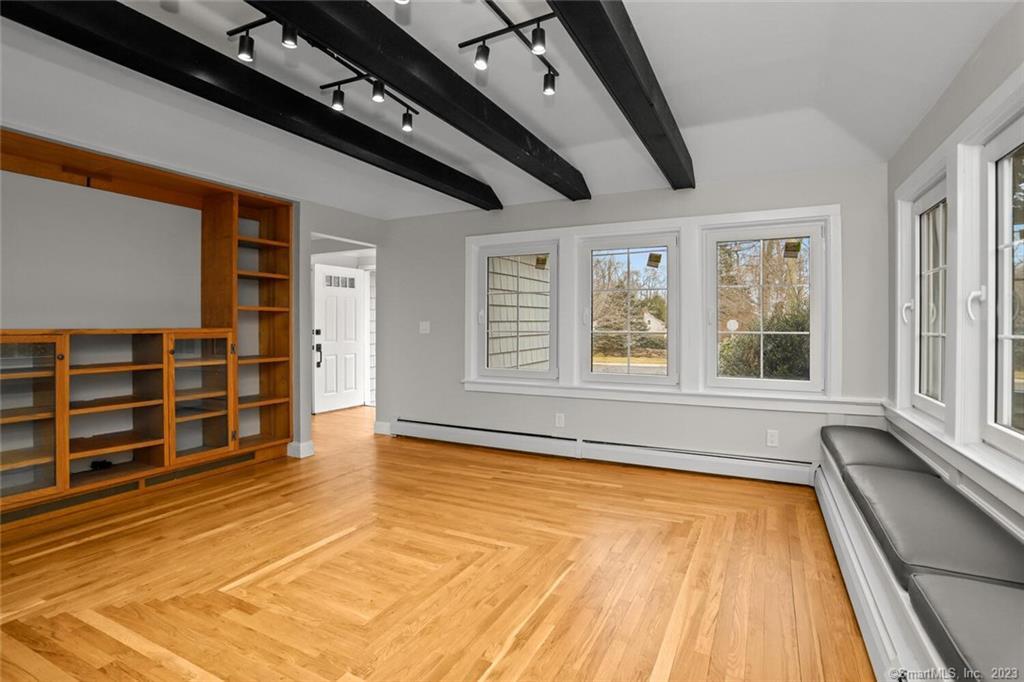 Photo 5 of 14 of 206 Rowayton Woods Drive 206 condo