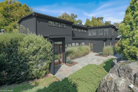 Photo of 17 Brushy Hill Road, Darien, CT 06820 (MLS # 24127809)