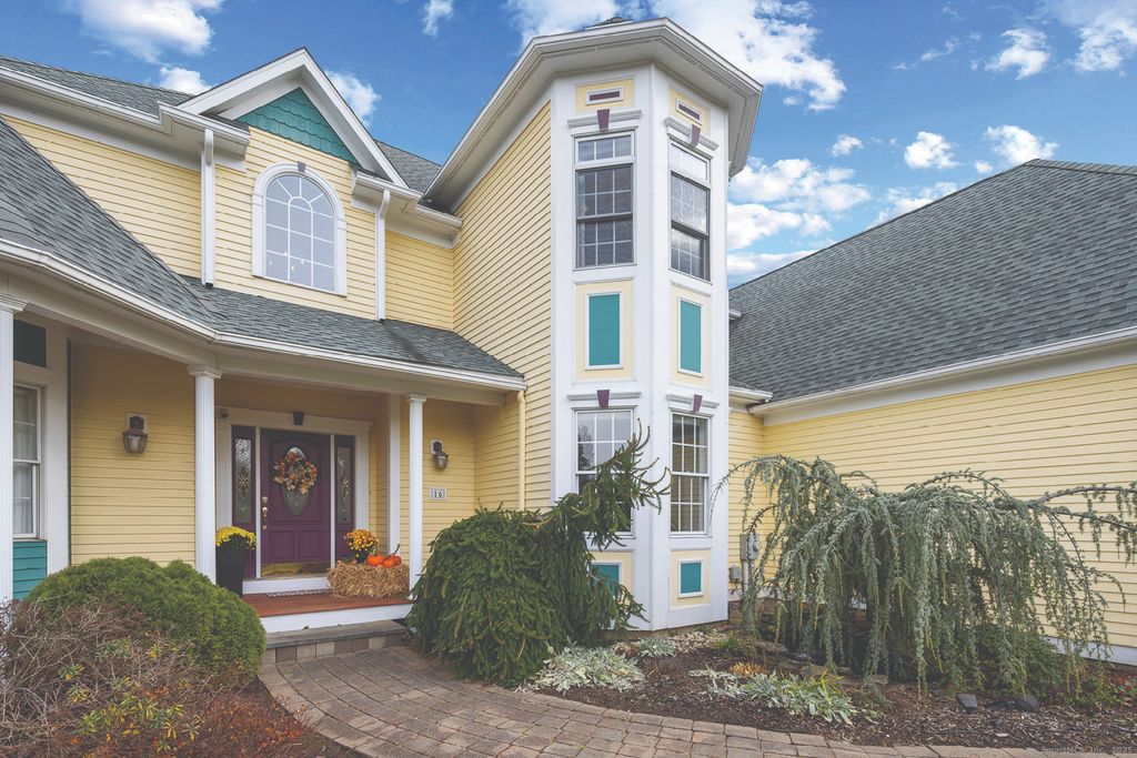 Photo of 16 Marie Lane, Wallingford, CT 06492 (MLS # 24138228)