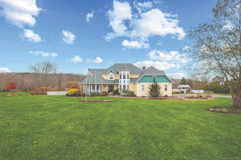 16 Marie Lane Wallingford CT 06492