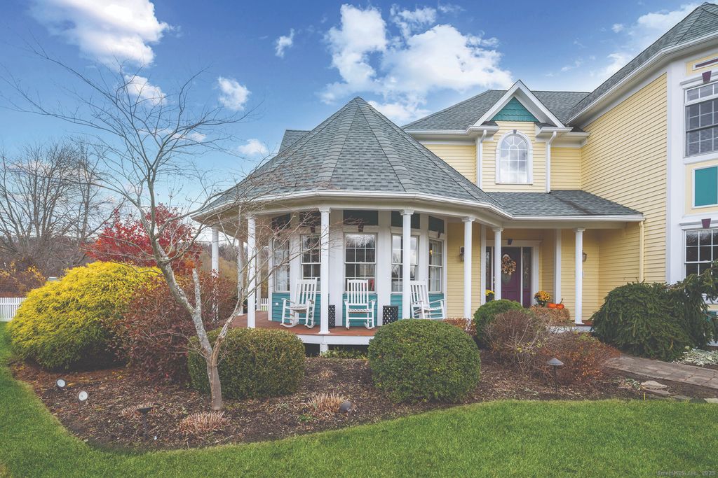 Photo of 16 Marie Lane, Wallingford, CT 06492 (MLS # 24138228)