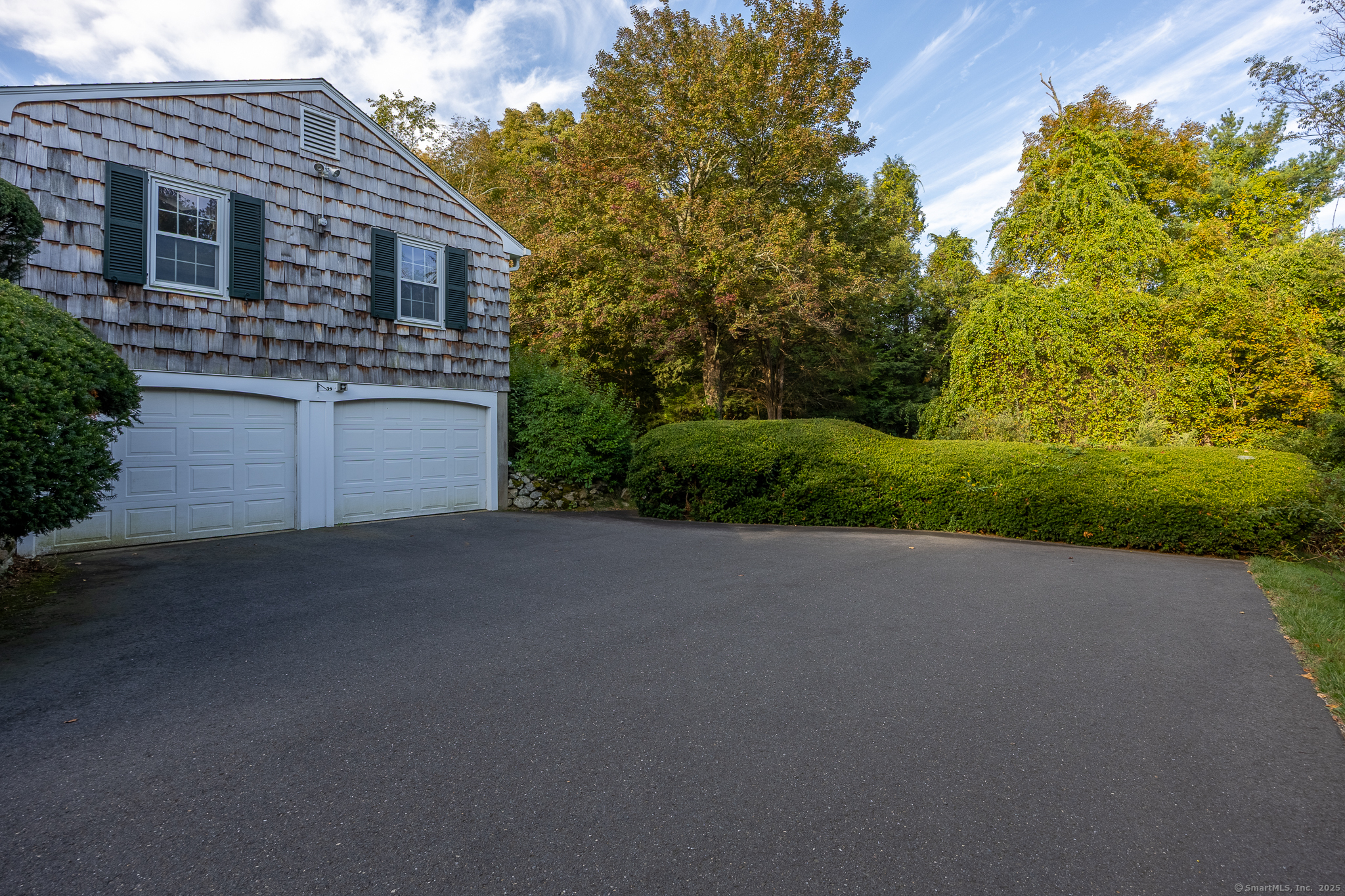 12 North Humiston Drive