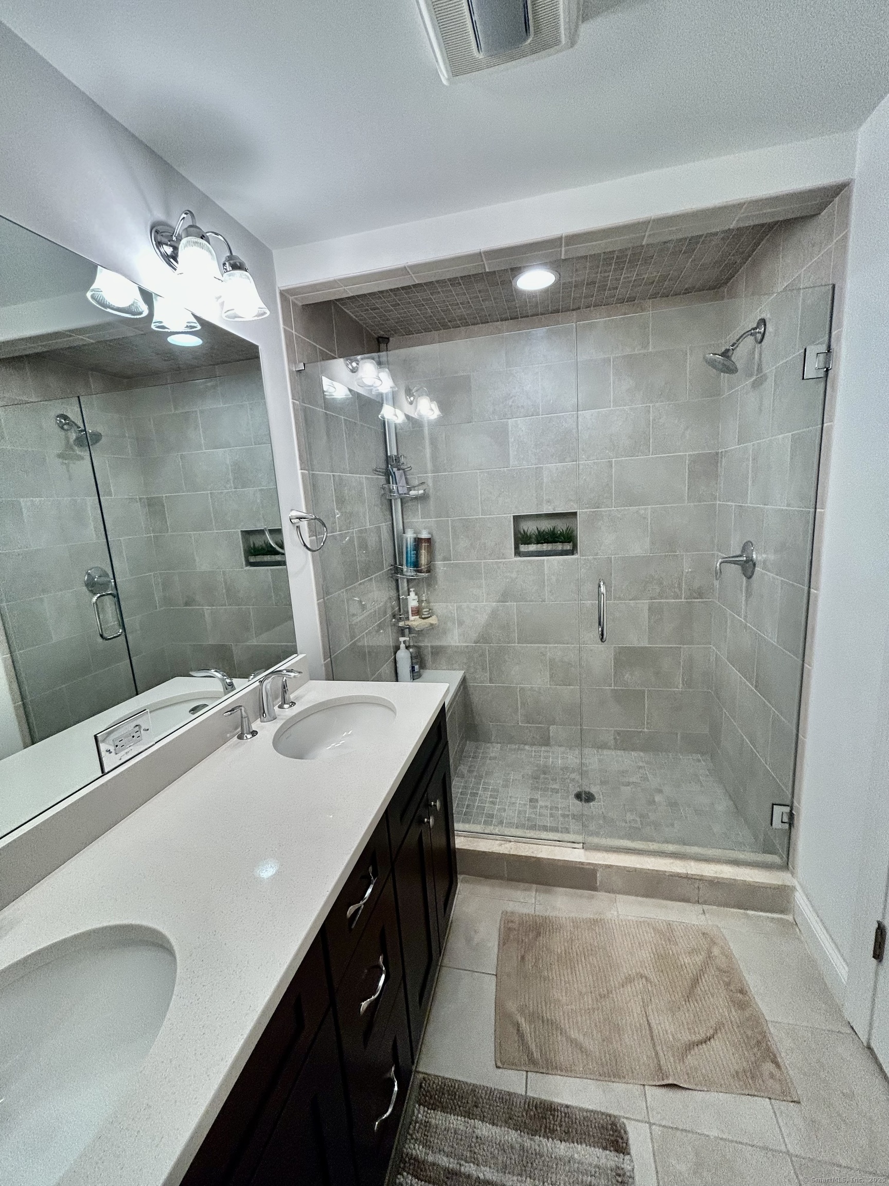 51 Copper Square Drive #51, Bethel, Connecticut image 20