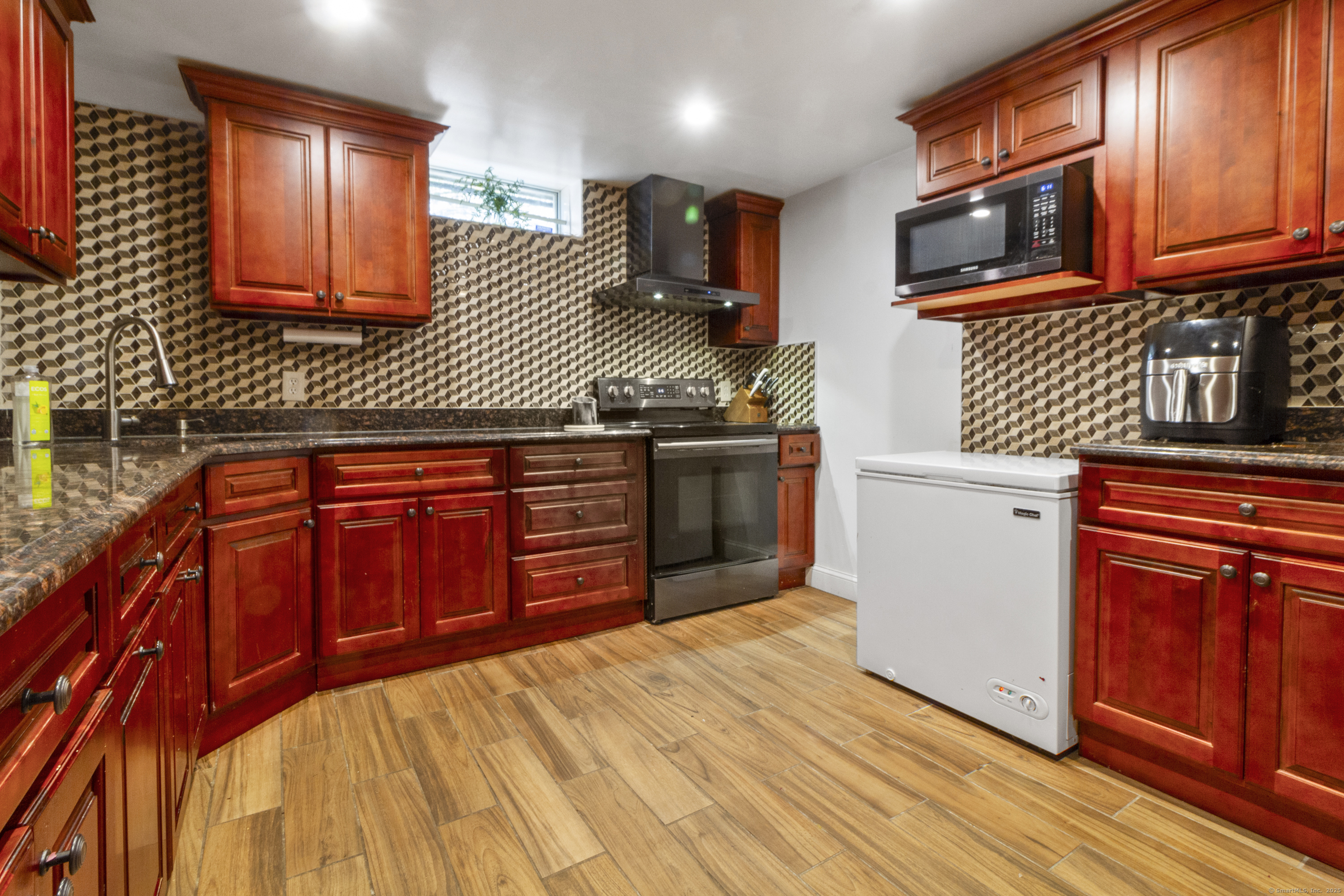 4 W Farms Lane, New Fairfield, Connecticut image 25