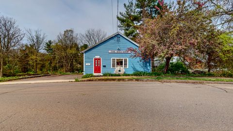 51 Mill Road Guilford CT 06437
