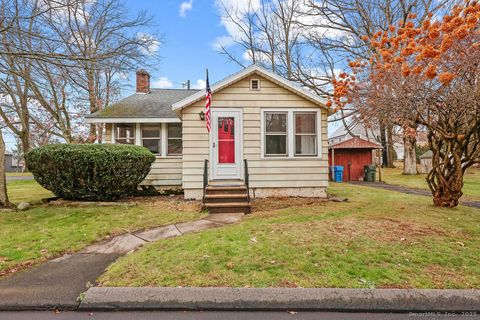 Photo of 5 Worthington Lane, Berlin, CT 06037 (MLS # 24142262)