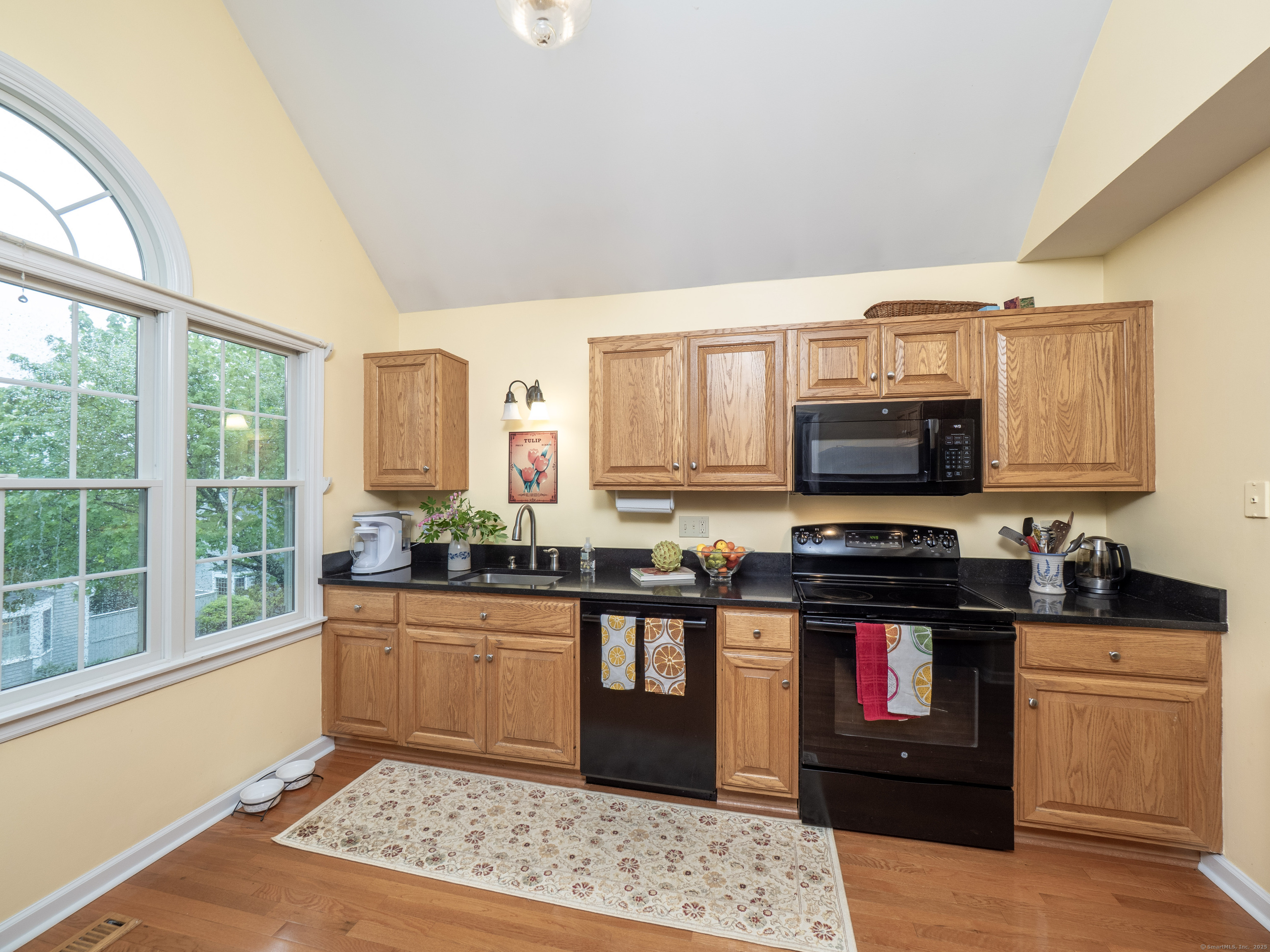120 Prospect Street #APT 2, Ridgefield, Connecticut image 9