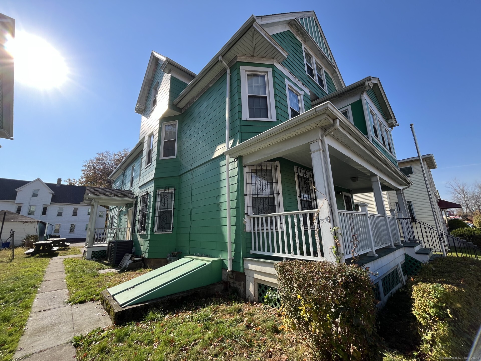 1443 Albany Avenue