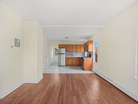 Tiny photo for 90 Amsterdam Avenue #1, Bridgeport, CT 06606 (MLS # 24142011)