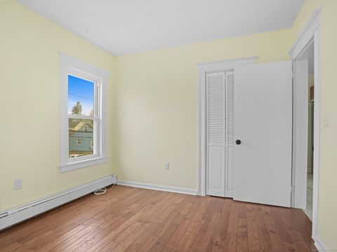 Tiny photo for 90 Amsterdam Avenue #1, Bridgeport, CT 06606 (MLS # 24142011)