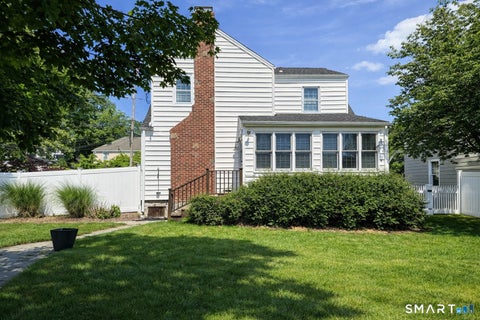 Tiny photo for 10 Ludlow Manor, Norwalk, CT 06855 (MLS # 24183014)