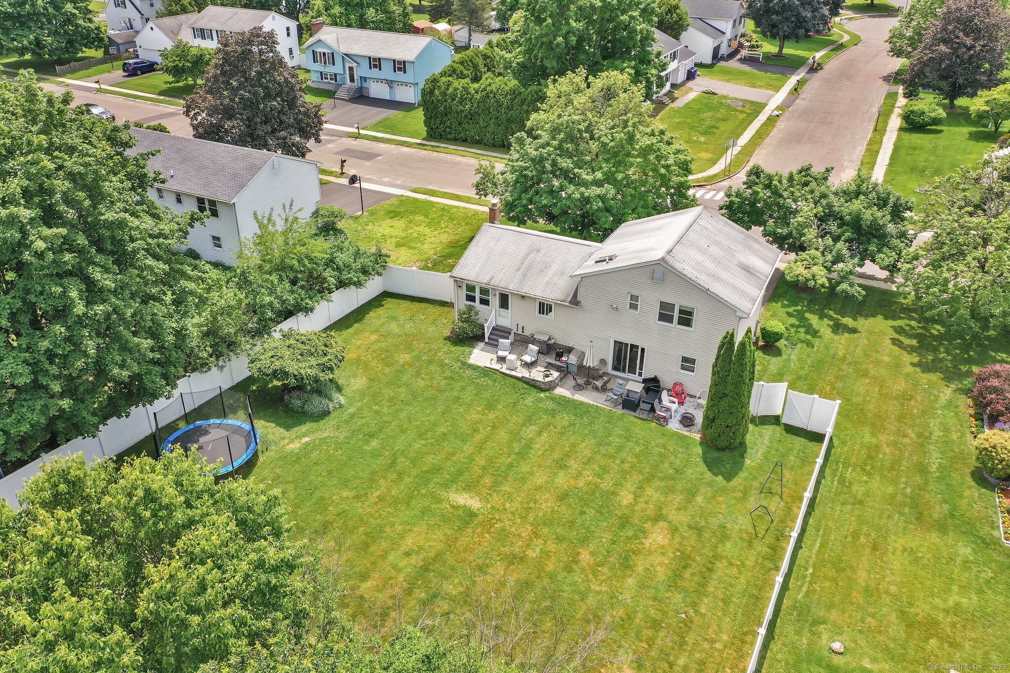 8 High Meadow Lane