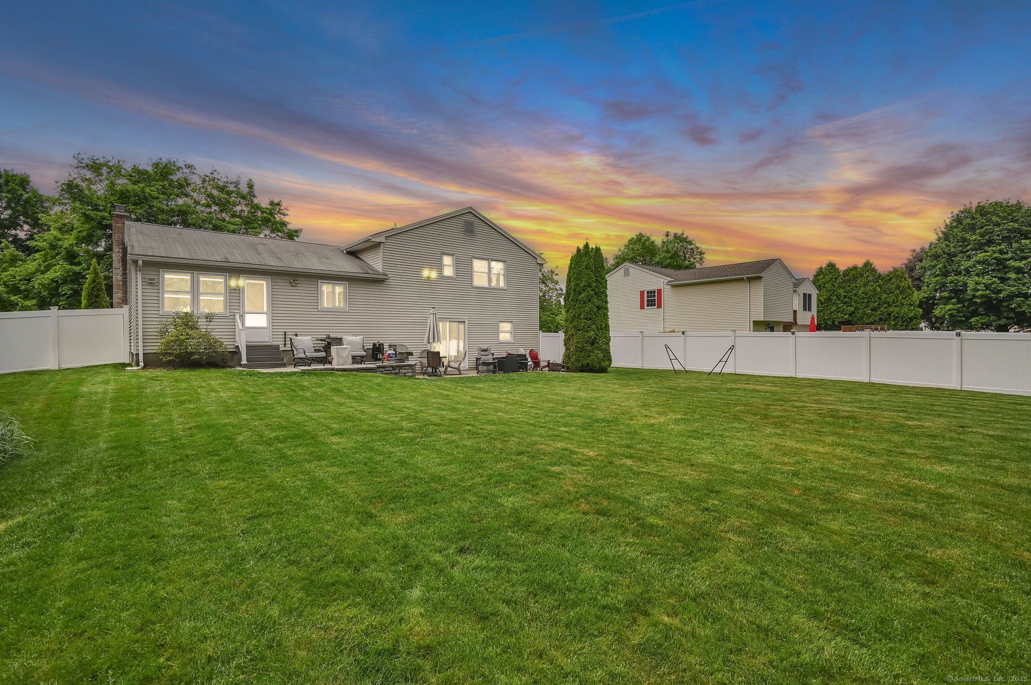 8 High Meadow Lane