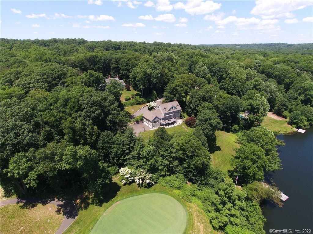 Photo 1 of 286 Hawks Hill Road, New Canaan, Connecticut, $1,900,000, Web #: 170375655