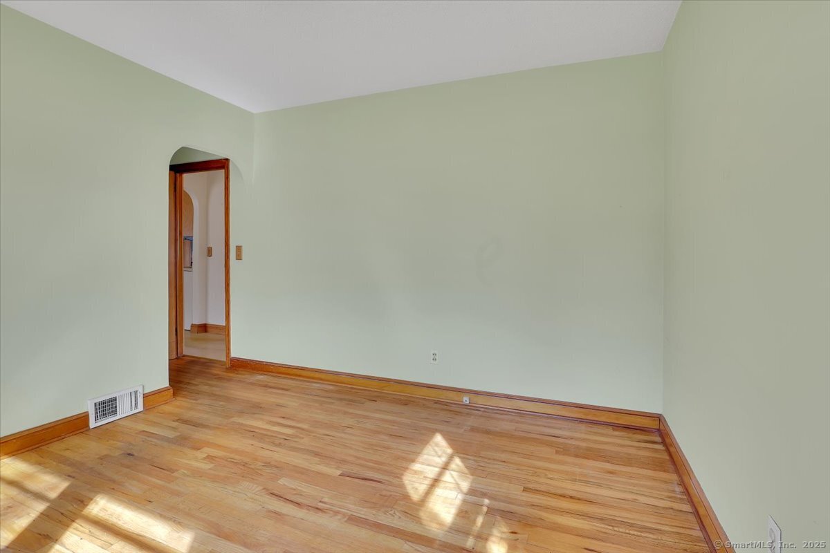 4 Charlotte Street, Watertown, Connecticut image 16