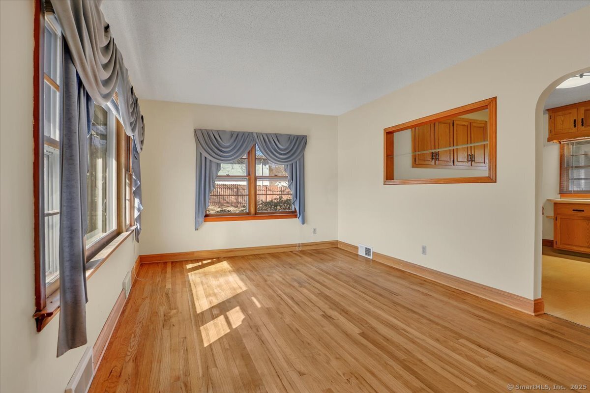 4 Charlotte Street, Watertown, Connecticut image 13