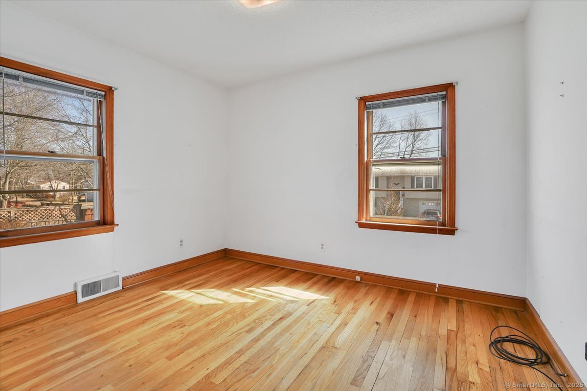 4 Charlotte Street, Watertown, Connecticut image 18