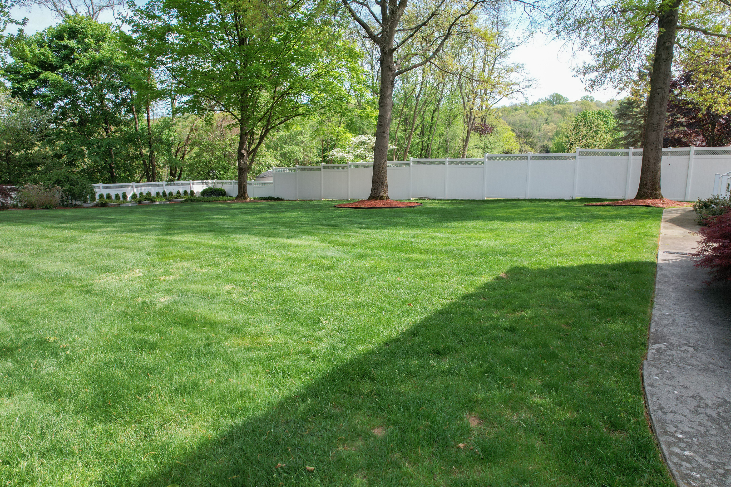 166 Mixville Road, Cheshire, Connecticut image 6