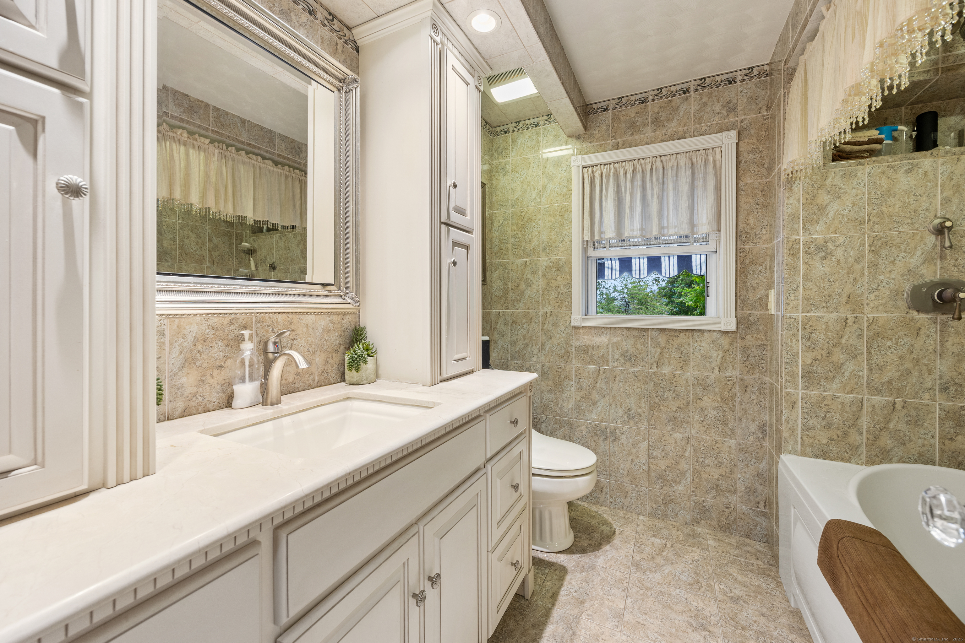 166 Mixville Road, Cheshire, Connecticut image 31