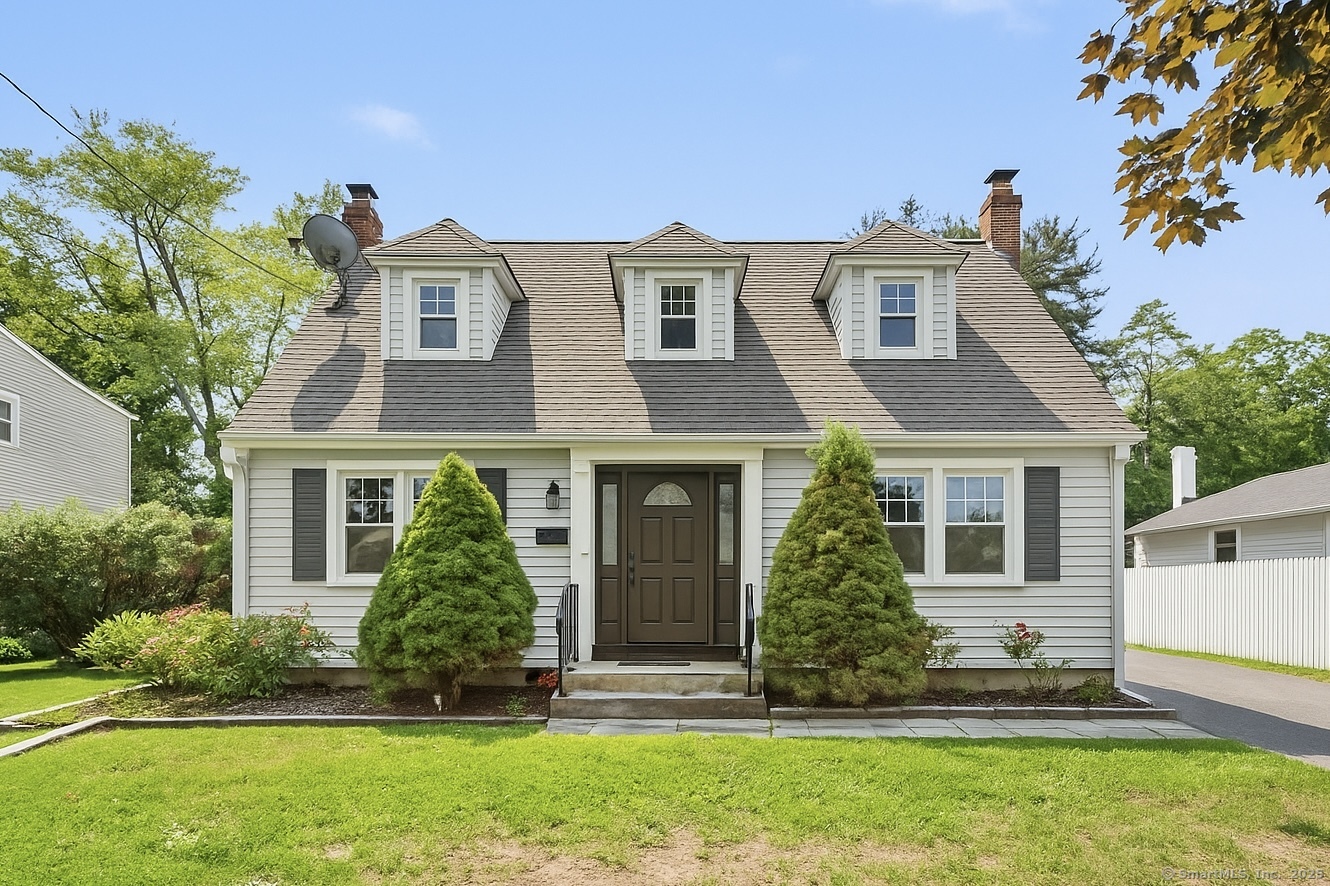 Property for Sale at Jerome Avenue, Bristol, Connecticut - Bedrooms: 4 
Bathrooms: 2 
Rooms: 8  - $220,000