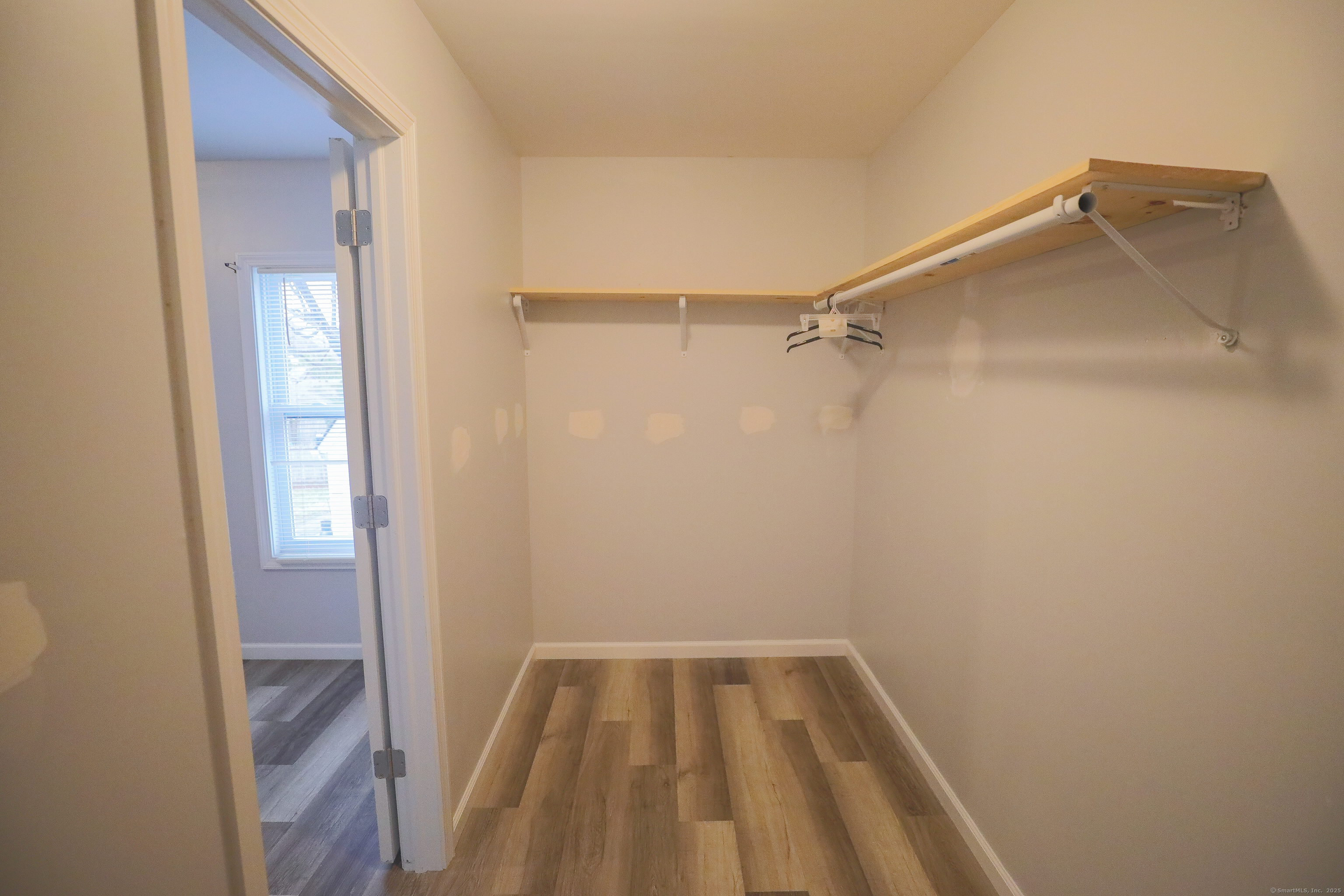 11 Giddings Avenue, Windsor, Connecticut image 24
