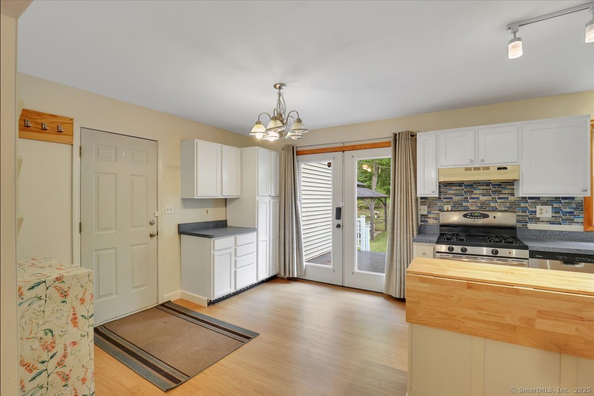 571 W Main Street, Hebron, Connecticut image 11