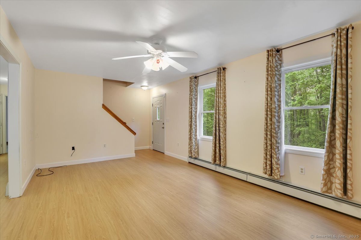 571 W Main Street, Hebron, Connecticut image 4