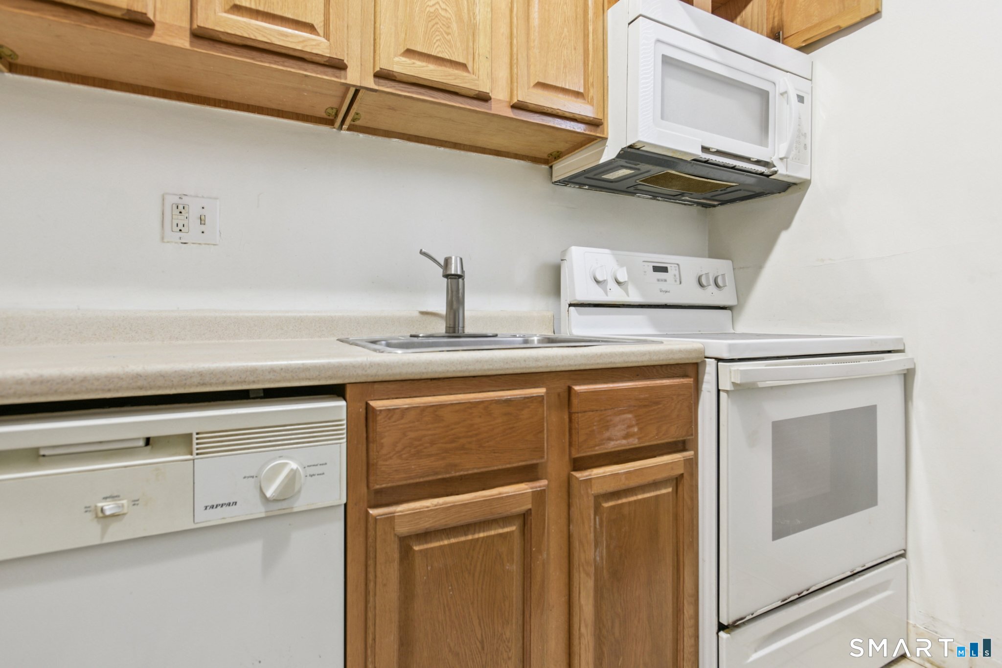 24 Merrill Street APT D1