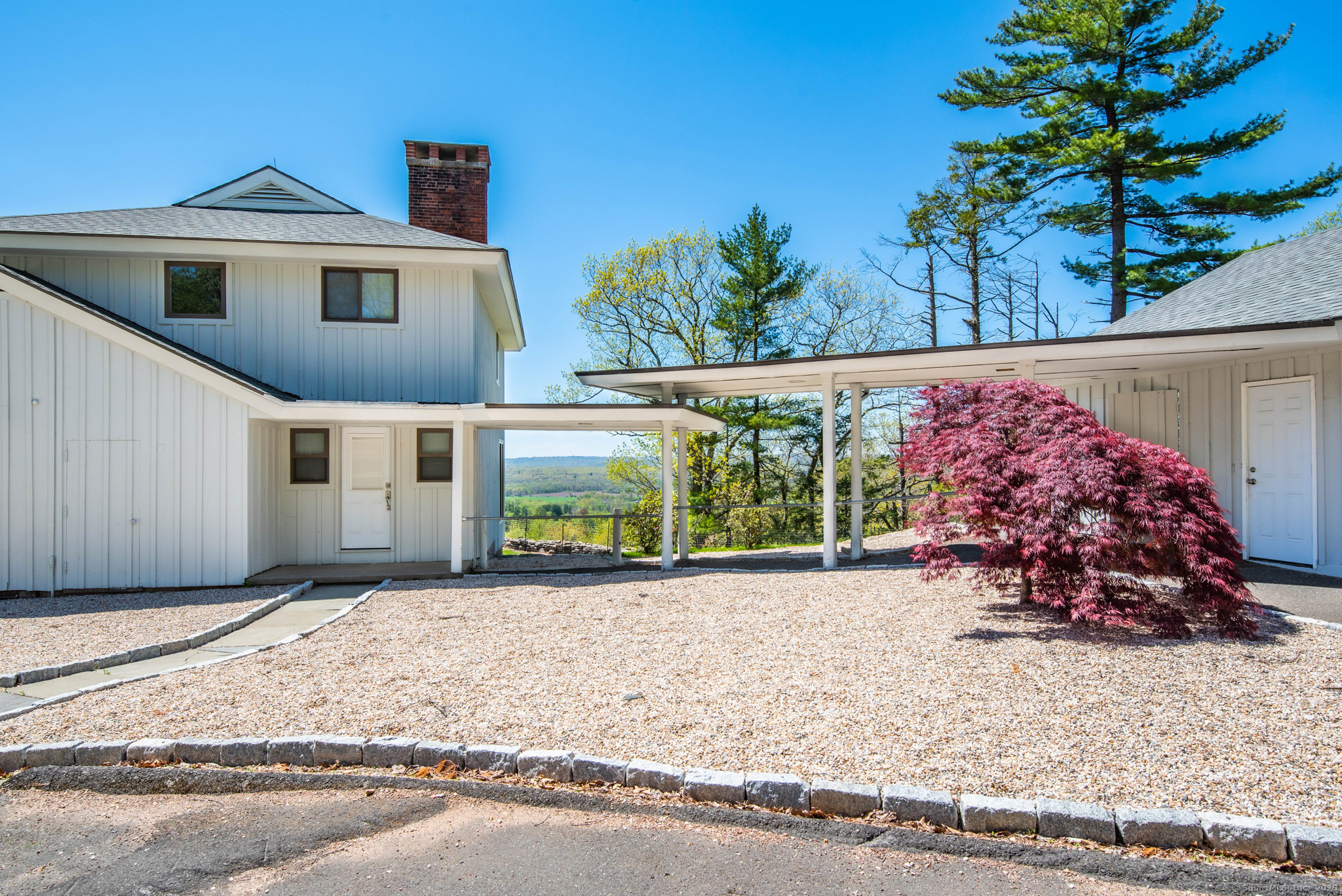 43 Prattling Pond Road