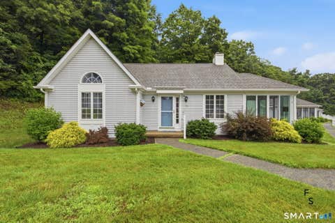 Condo For Sale - 12 Bittersweet Ridge #12<br/> Middlefield, CT 06455