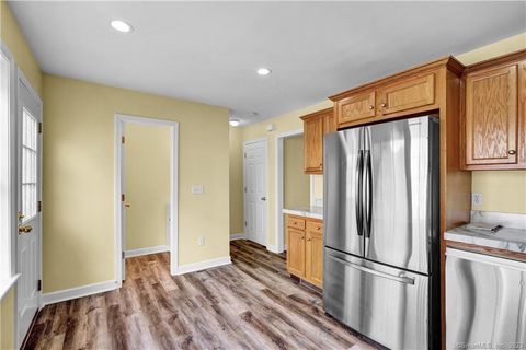 Tiny photo for 220 Alder Street #APT 1, Waterbury, CT 06708 (MLS # 24146312)