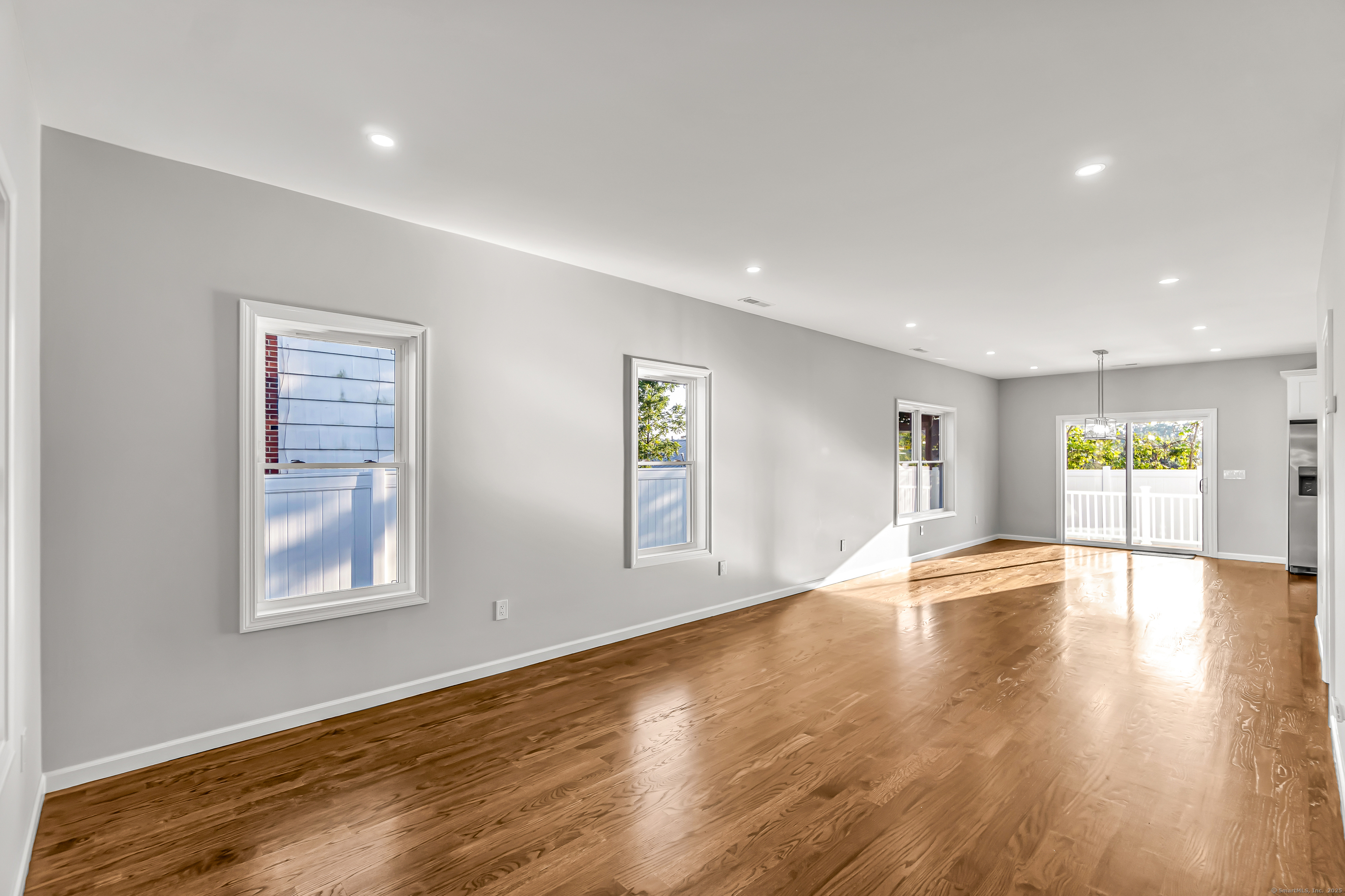 87 Oliver Street