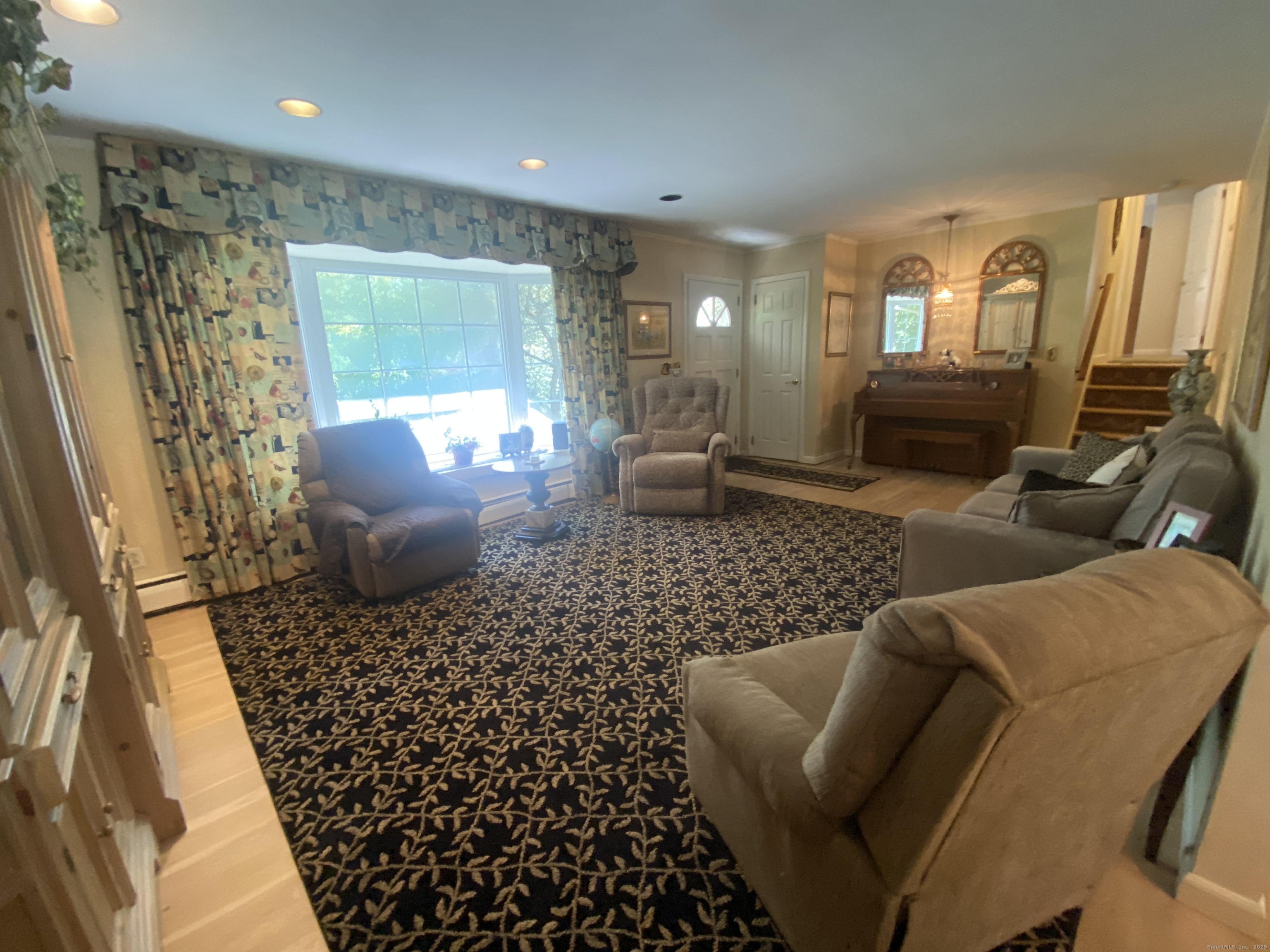 83 Aspen Ledges Road