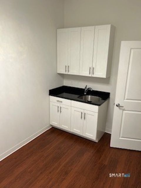 Tiny photo for 9 Steele Boulevard, Berlin, CT 06037 (MLS # 24145405)