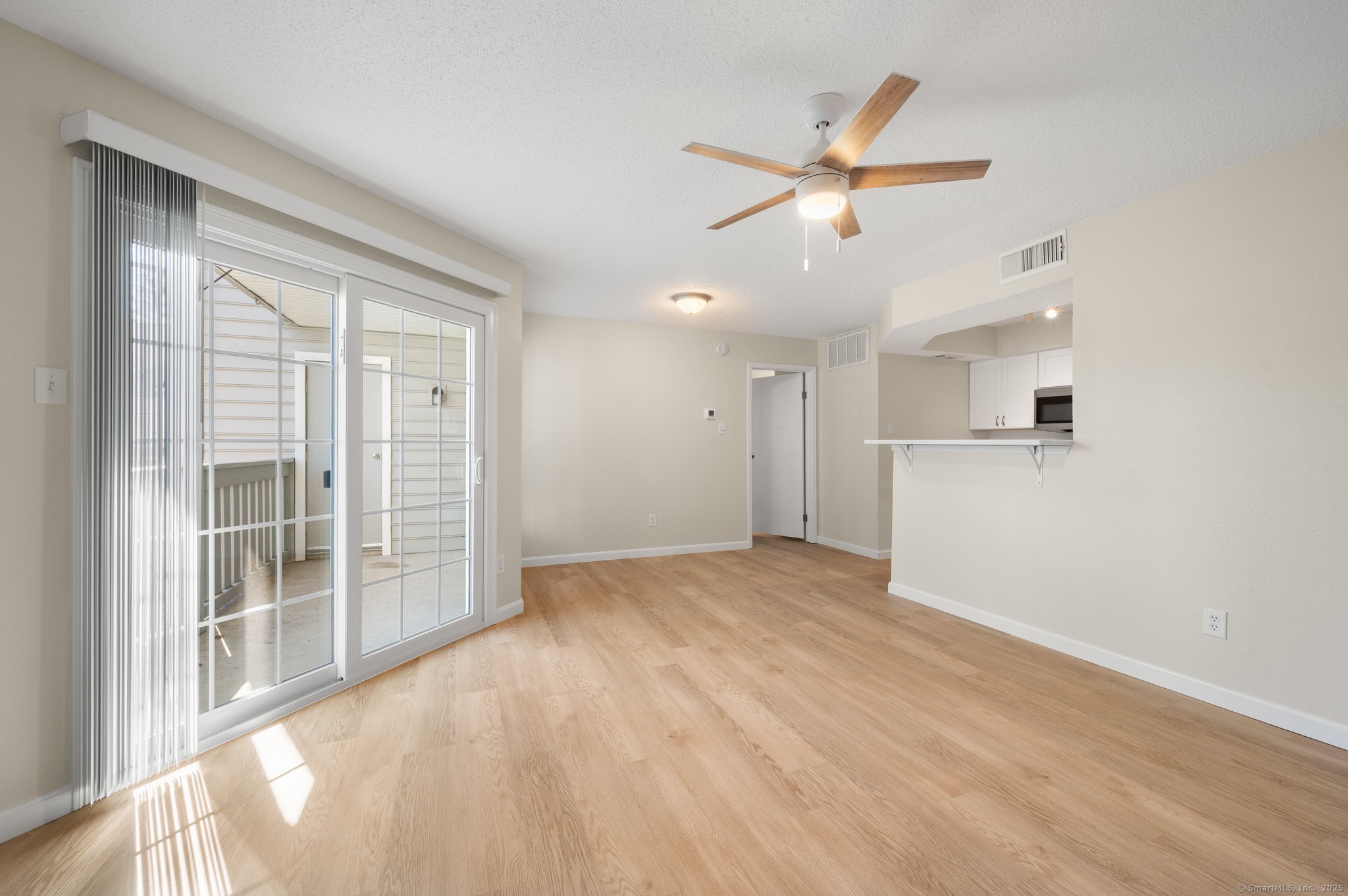 75 Crown Knoll Court #APT 101, Groton, Connecticut image 4