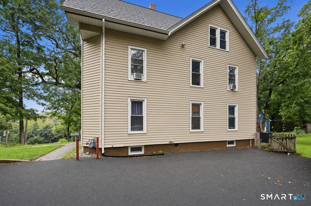 Photo of 118 Reservoir Avenue, Meriden, CT 06451 (MLS # 24209830)