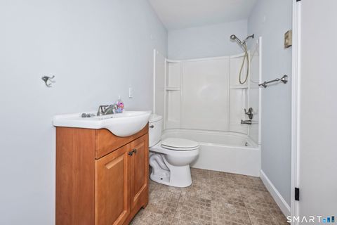 Tiny photo for 925 Oronoke Road #11D, Waterbury, CT 06708 (MLS # 24151960)