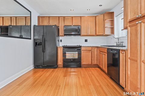 Tiny photo for 925 Oronoke Road #11D, Waterbury, CT 06708 (MLS # 24151960)