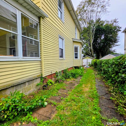 Tiny photo for 232 Lexington Avenue, New Haven, CT 06513 (MLS # 24200015)