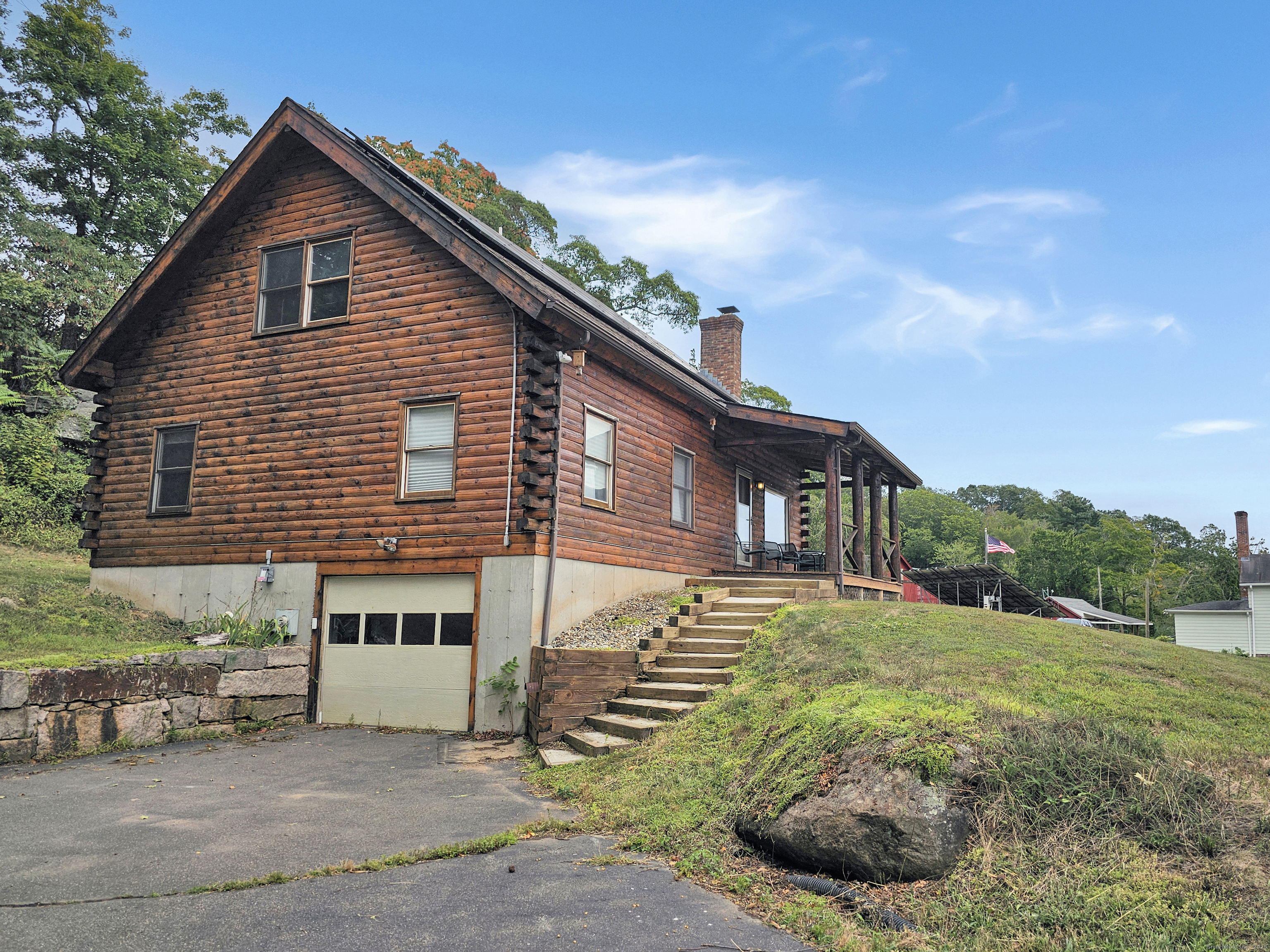 698 Leetes Island Road