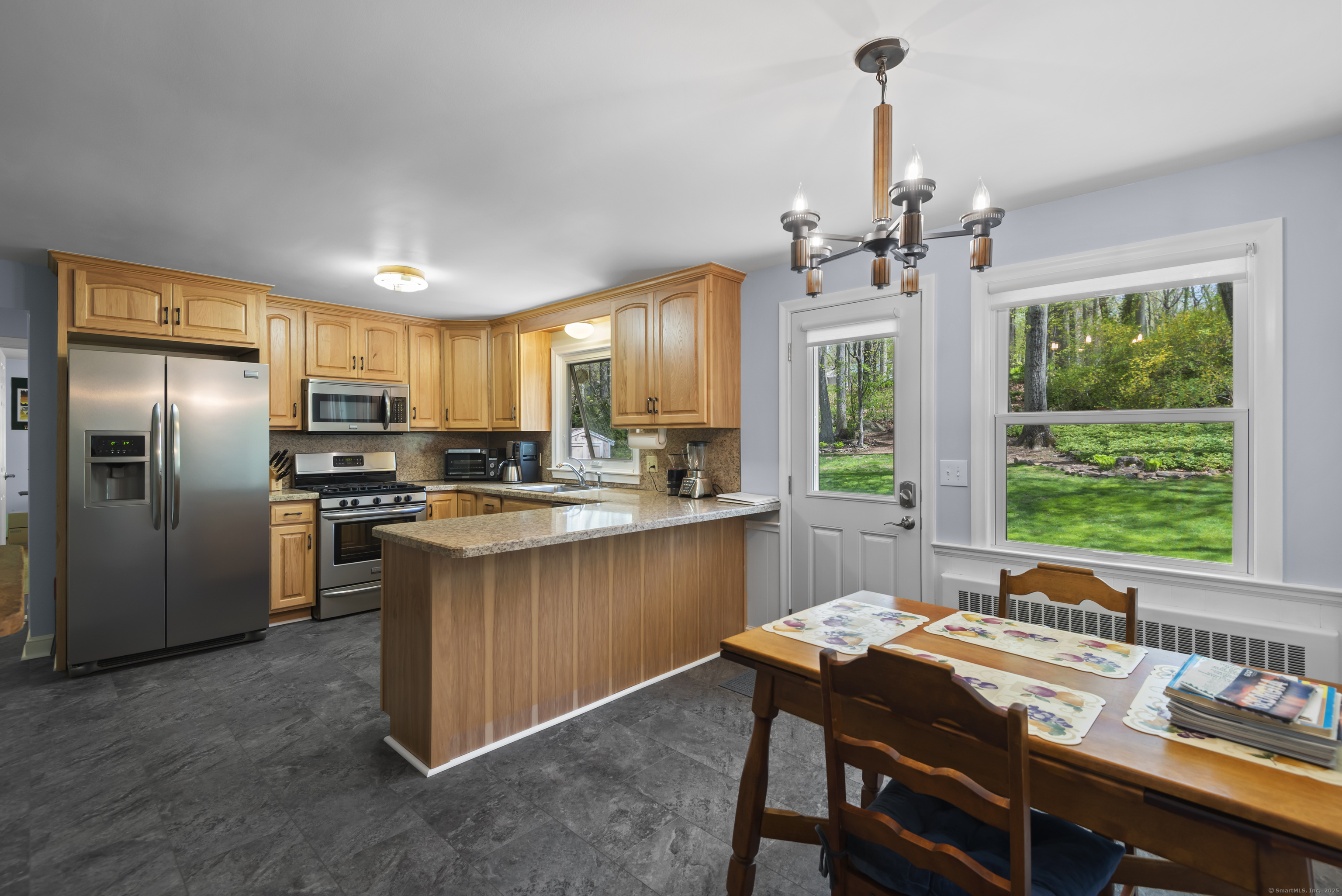 19 Alexander Drive, Meriden, Connecticut image 9