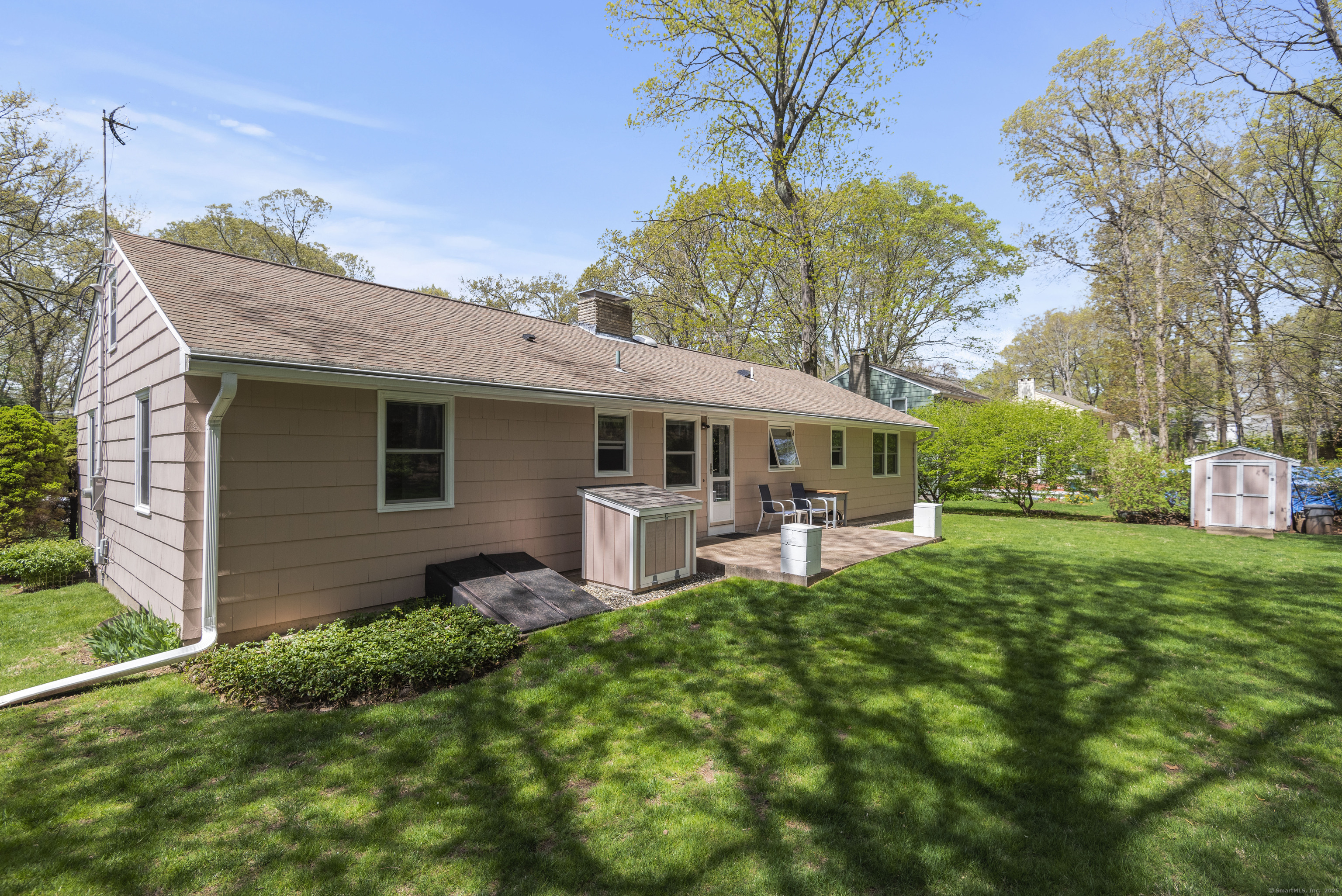 19 Alexander Drive, Meriden, Connecticut image 36