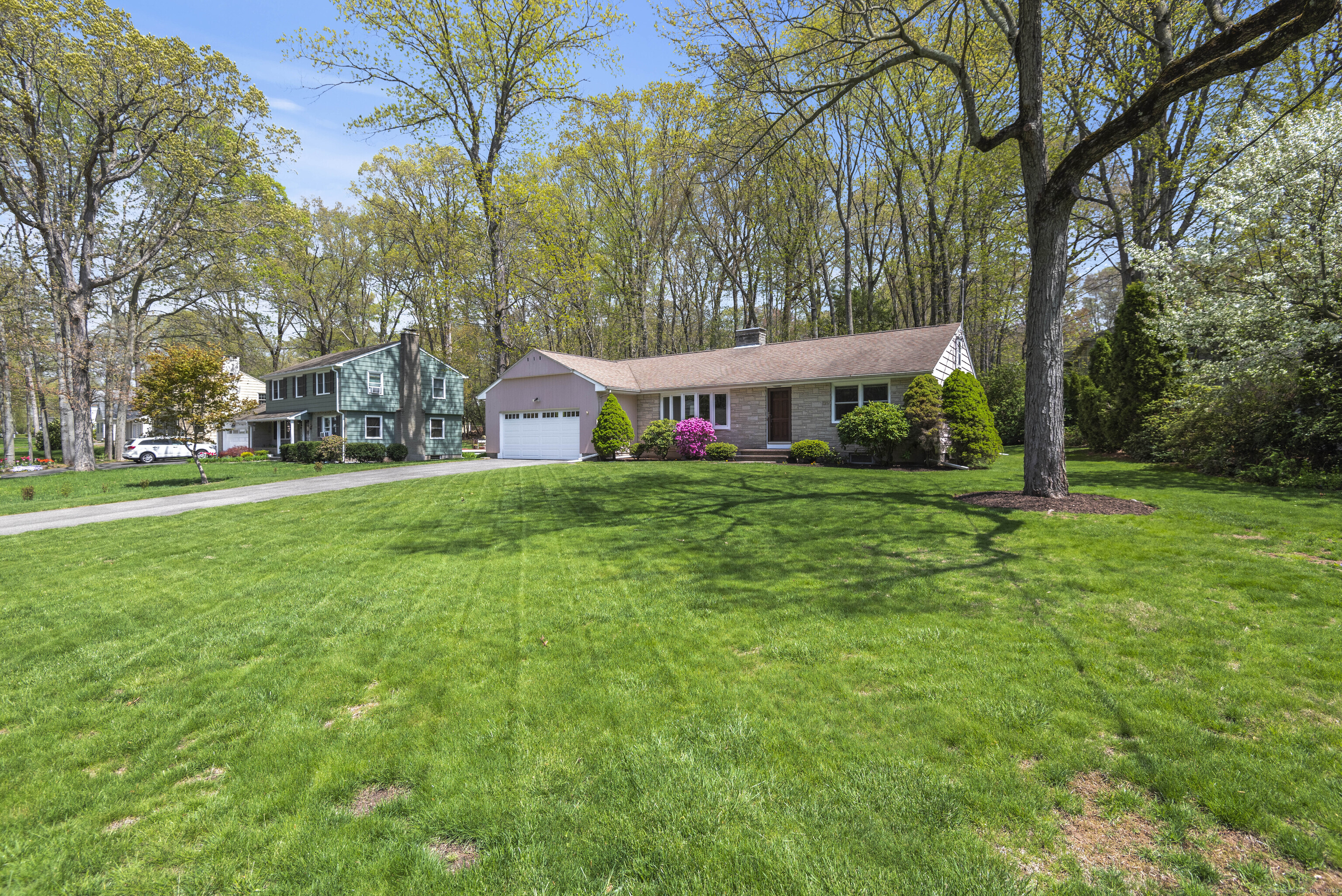 19 Alexander Drive, Meriden, Connecticut image 3