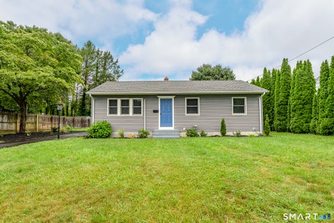 Homes For Sale - 7 County Fair Road<br/> Norwich, CT 06360