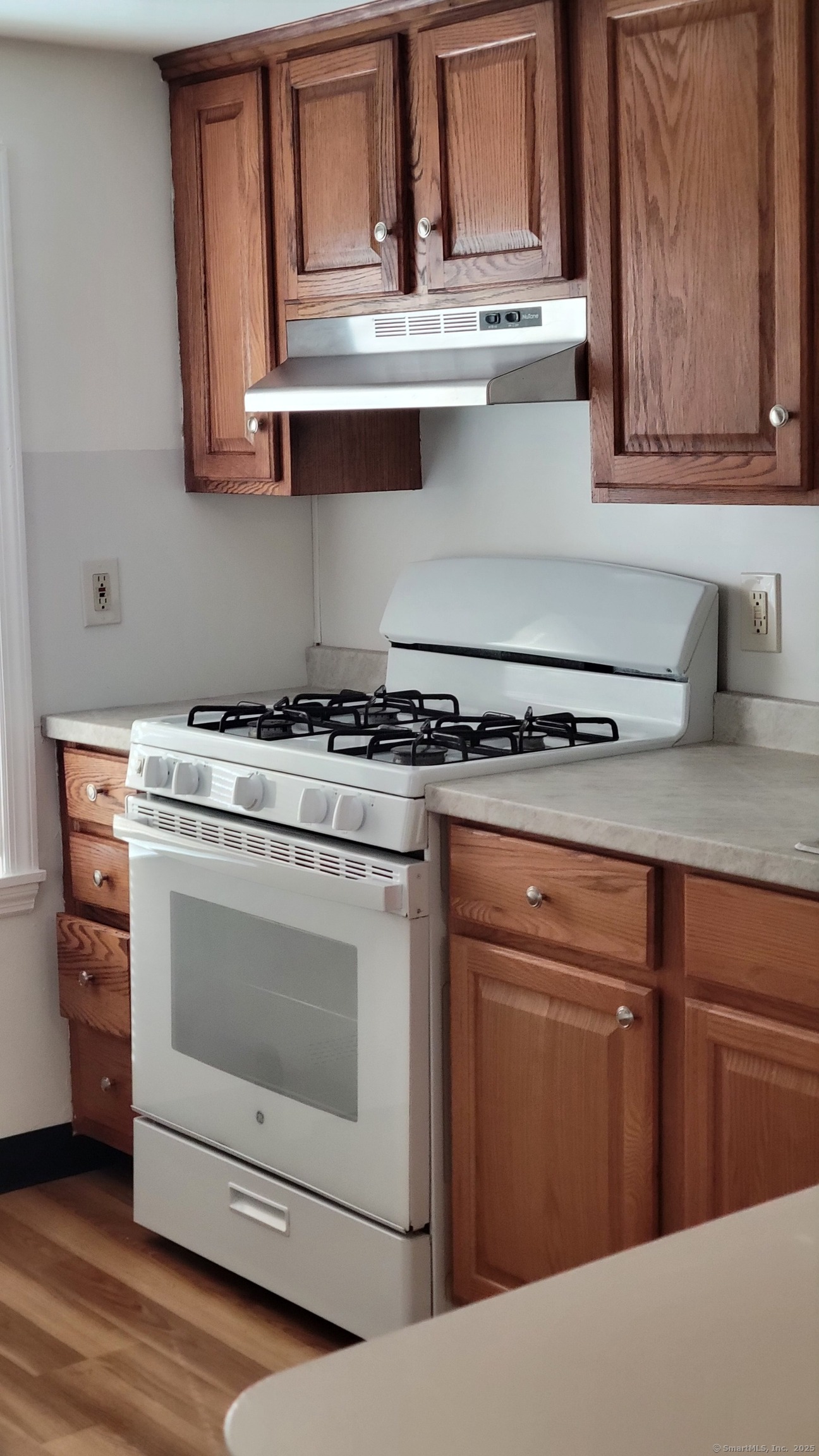 Rental Property at Pleasant Street, Norwalk, Connecticut - Bedrooms: 3 
Bathrooms: 1 
Rooms: 5  - $3,300 MO.