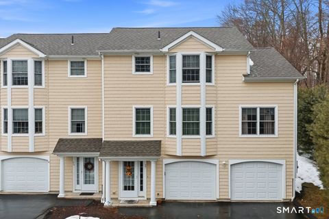 Tiny photo for 27 Parkwoods Drive #27, Norwich, CT 06360 (MLS # 24159380)