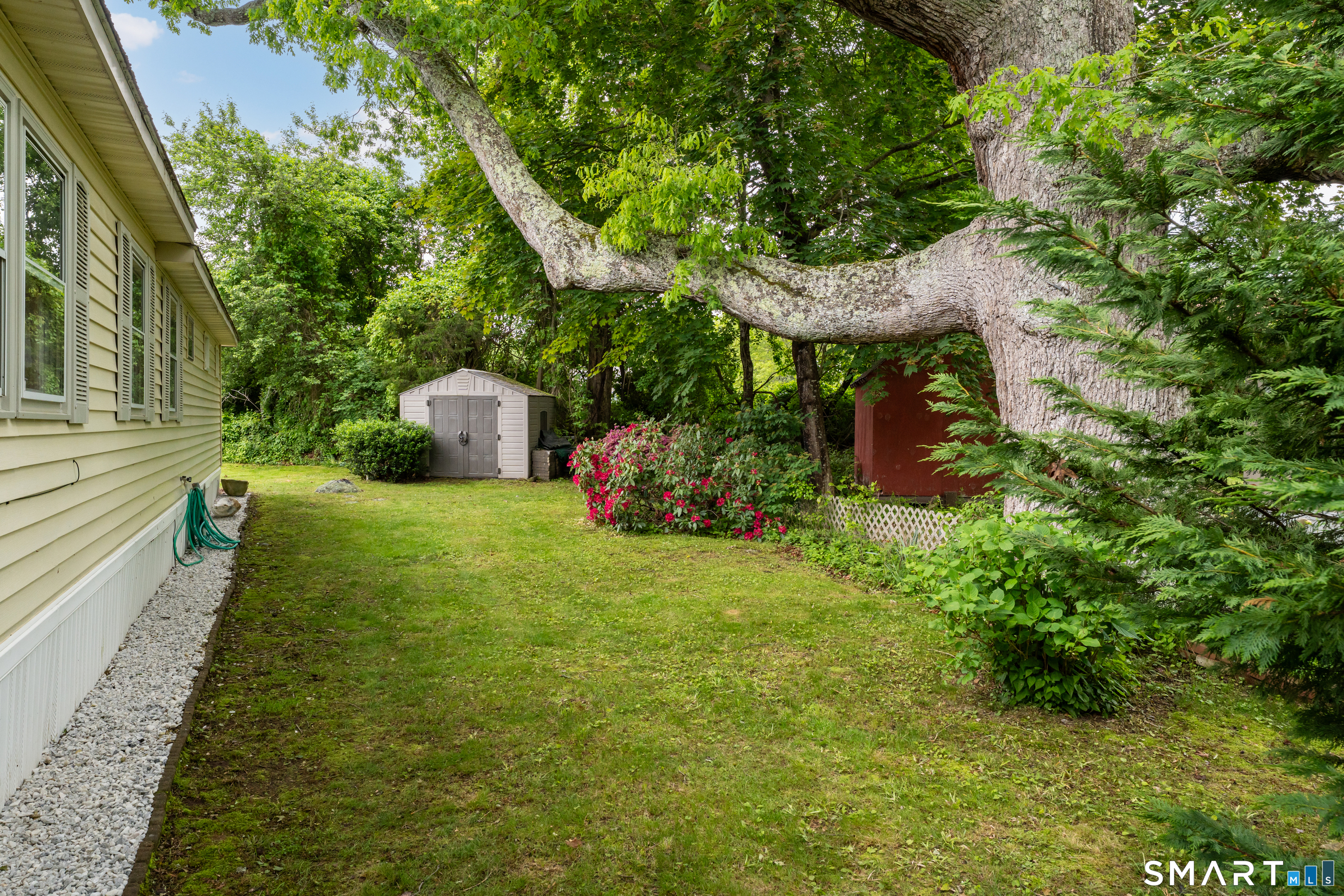 13 Green Acres Park Drive