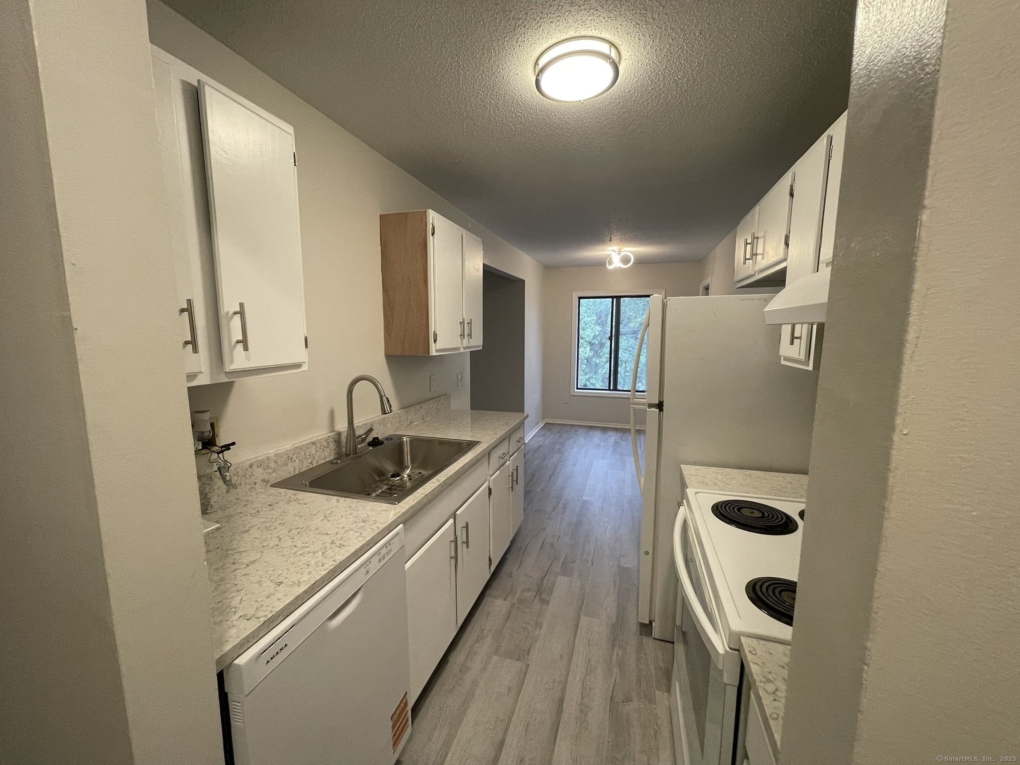 25 Woodsedge Drive APT 6C