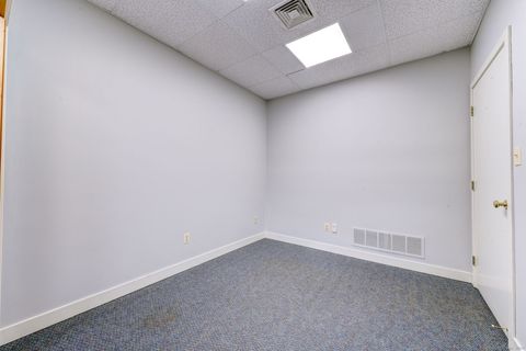 Tiny photo for 100 Queen Street #4 - D, Southington, CT 06489 (MLS # 24117531)