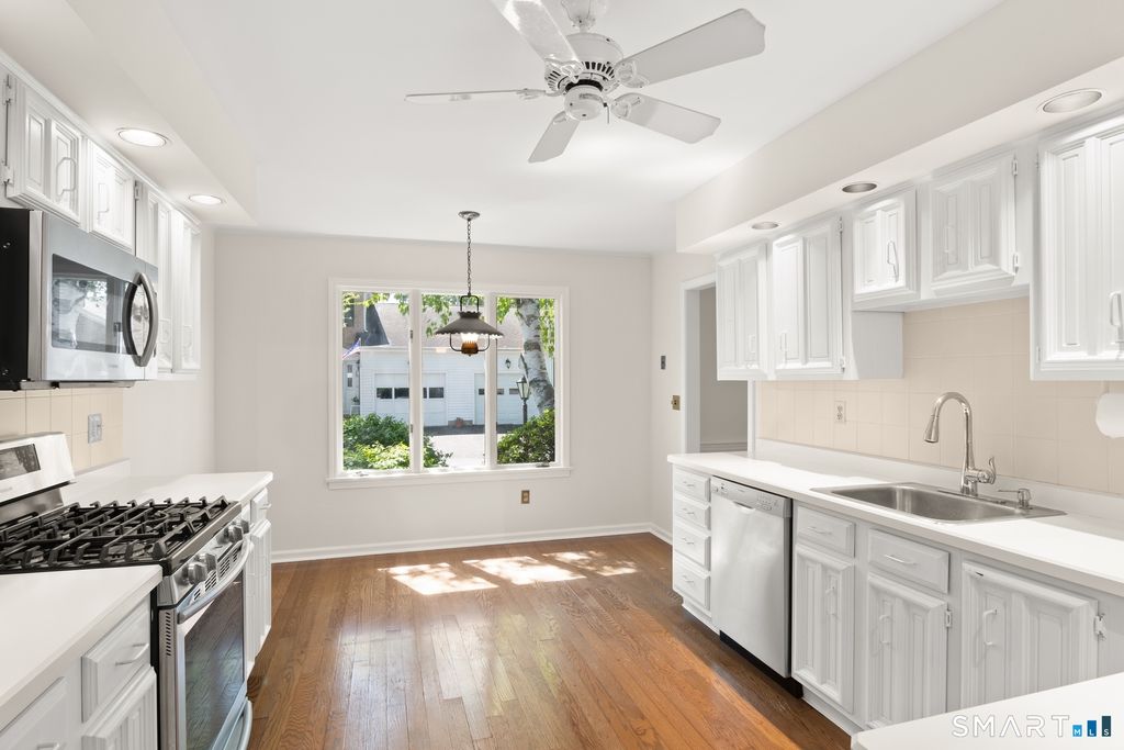Photo of 201 Jamestown Road #201, Stratford, CT 06614 (MLS # 24173680)